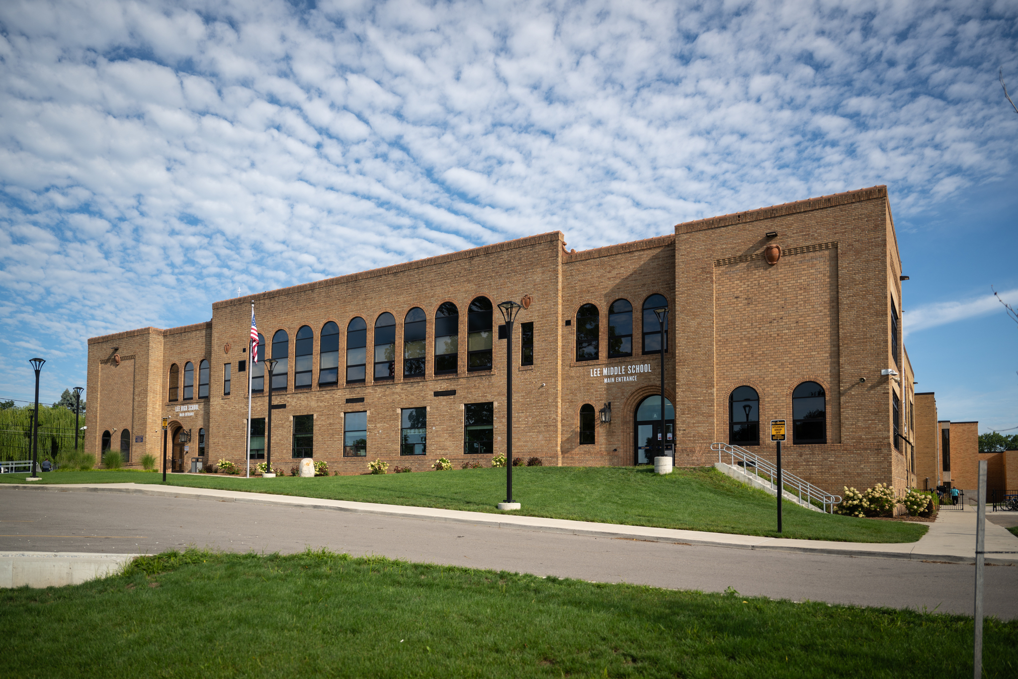 Lee MS/HS Building